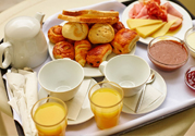 運(yùn)動前后飲食需要注意什么