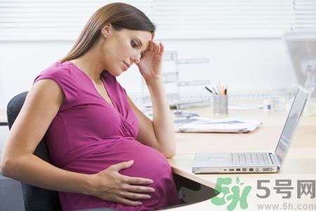 產兆為何遲遲不來?是不是過期妊娠在作怪?