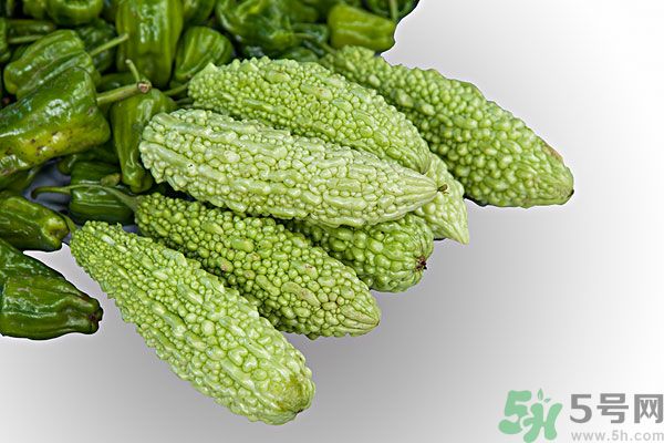 苦瓜子能吃嗎？苦瓜籽變紅了還能吃嗎？