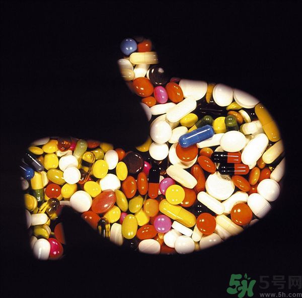 胃藥是飯前吃好還是飯后吃好？胃藥是痛的時候吃嗎？