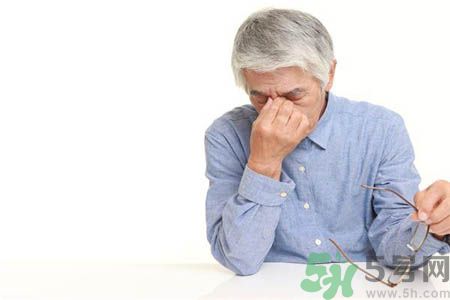 白內(nèi)障可以治愈嗎？白內(nèi)障癥狀有哪些？