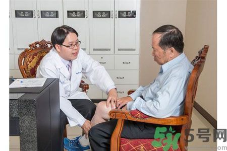膝蓋痛怎么辦？膝蓋痛如何治療好？