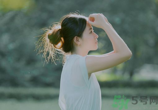 皮膚暗黃怎么調(diào)理？皮膚暗黃的原因是什么？