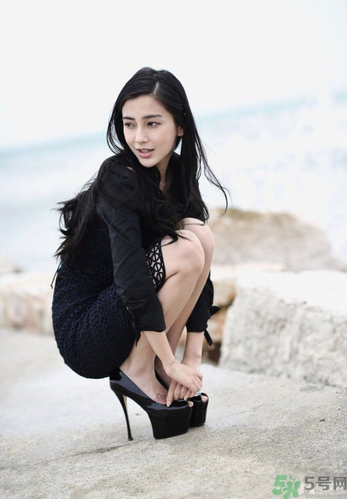 長得矮適合穿長裙嗎？矮個子穿什么長裙好看？