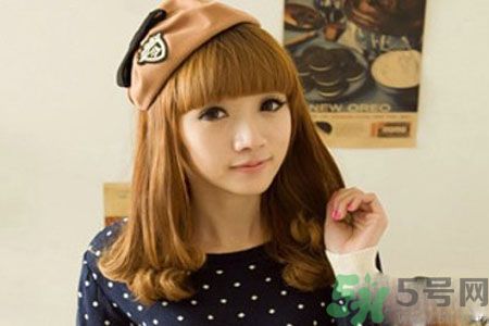 臉大的女生適合短發(fā)嗎？臉大的女生適合什么發(fā)型？