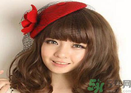 臉大的女生適合短發(fā)嗎？臉大的女生適合什么發(fā)型？