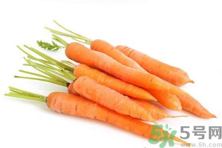 長痘痘肌膚干燥怎么辦？肌膚干燥吃什么食物好？