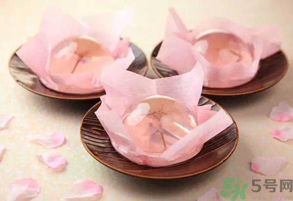 美翻了，櫻花可以做什么吃？櫻花茶怎么做？