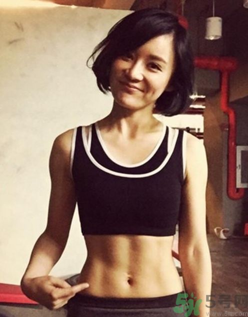 馬甲線是什么意思??？馬甲線是什么樣子的？