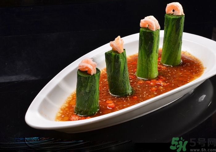 菠菜可以喝豆腐一起吃嗎？菠菜可以喝蝦一起吃嗎？