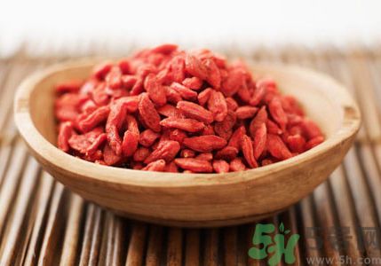 吃枸杞能治體虛嗎？怎么正確吃枸杞？