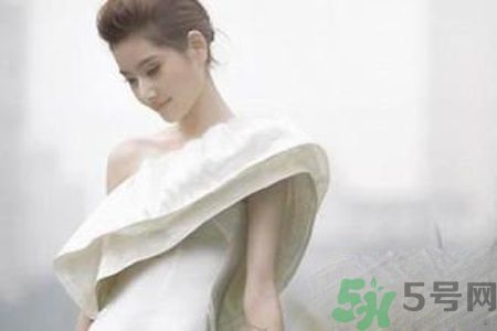 月經(jīng)有血塊是怎么回事？月經(jīng)有血塊怎么調(diào)理？
