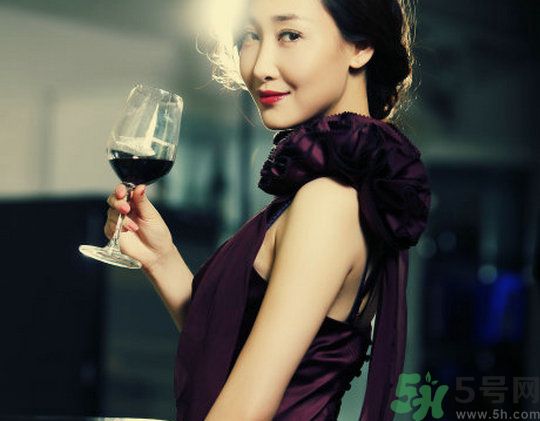 怎樣做一個好妻子？做一個好妻子要滿足的10條標(biāo)準(zhǔn)！