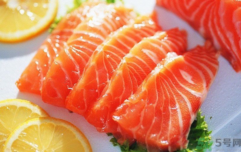 吃生肉長(zhǎng)寄生蟲？哪些生肉吃了會(huì)致命？