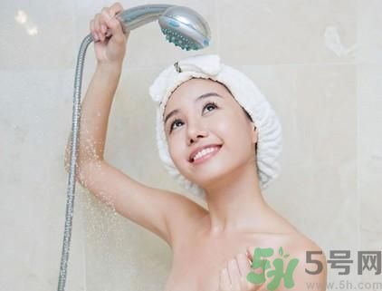 經(jīng)期可以洗澡嗎？經(jīng)期可以洗頭嗎？