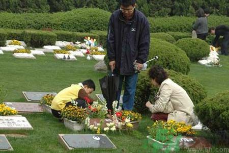 清明節(jié)的習(xí)俗有哪些？清明節(jié)吃什么？
