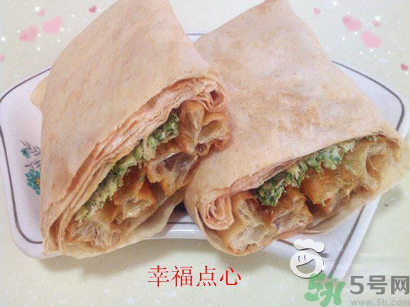 香椿雞蛋餅怎么做？香椿煎蛋餅做才能好吃？
