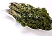 吃香椿要焯水嗎？吃香椿焯水還有營養(yǎng)價(jià)值嗎？