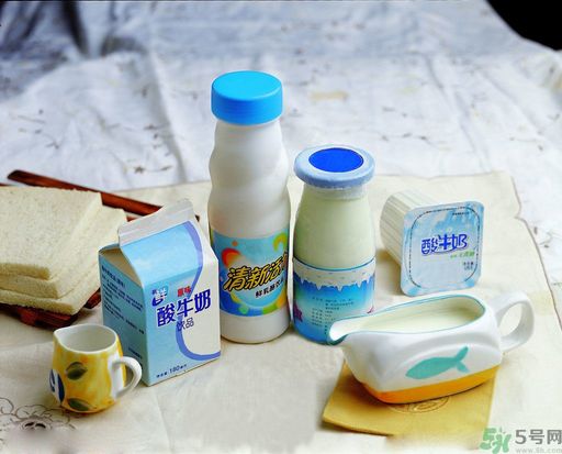 高血脂可以吃雞蛋嗎？高血脂可以喝牛奶嗎？