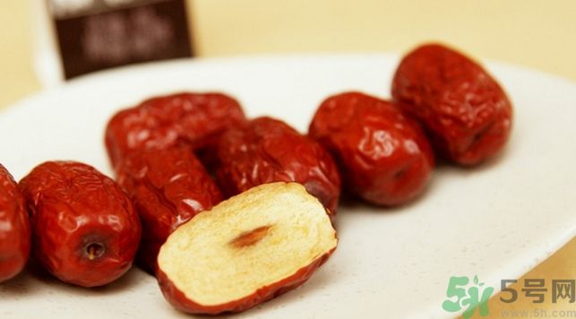 高血脂可以吃核桃嗎？高血脂可以吃紅棗嗎？
