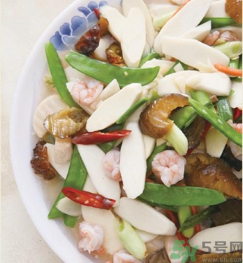 地皮菜可以炒山藥嗎？地皮菜炒山藥能吃嗎？