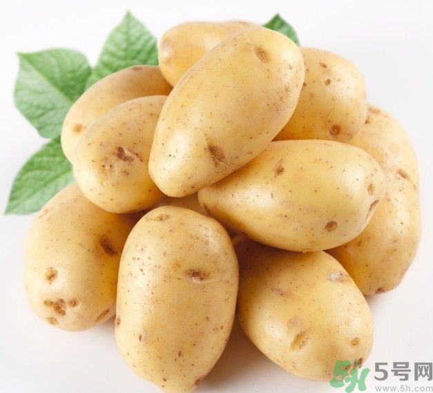 土豆片敷臉要洗臉嗎？土豆有什么護膚功效？