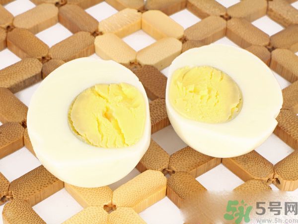 膽固醇高不能吃什么食物？膽固醇高可以吃雞蛋嗎？