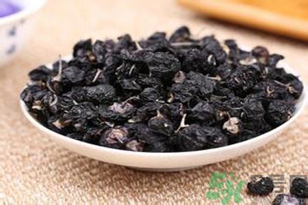 黑枸杞有什么功效？黑枸杞的好處有哪些？
