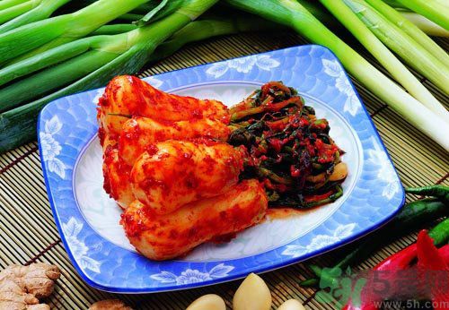 胃潰瘍不能吃什么食物？胃潰瘍不能吃什么？