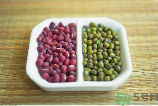 胃潰瘍不能吃什么食物？胃潰瘍不能吃什么？