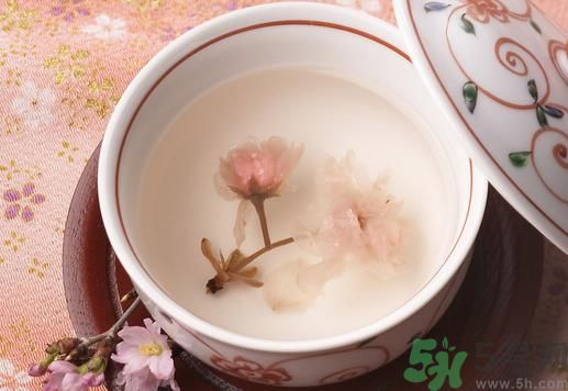 適合女性喝的茶有哪些？女性春季喝什么茶最好？