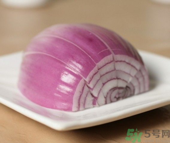 洋蔥可以和魚一起吃嗎？洋蔥不可以和什么一起吃？