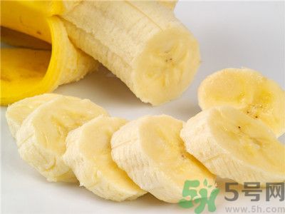 香蕉皮是青的可以吃嗎？吃香蕉要注意什么？