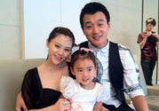 佟大為女兒叫什么？佟大為有2個(gè)女兒?jiǎn)幔?></a>
<p class=