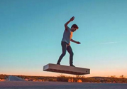 Hoverboard懸浮滑板國(guó)內(nèi)多少錢？懸浮滑板在哪可以買？