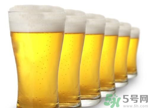 喝了一杯啤酒可以開(kāi)車嗎？一杯啤酒開(kāi)車好不好？