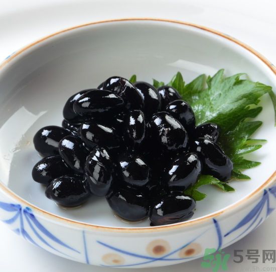 黑豆要泡多久才會(huì)軟？黑豆要越泡越久嗎？