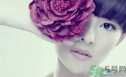 怎么快速畫出敲門妝？敲門妝要怎么畫？