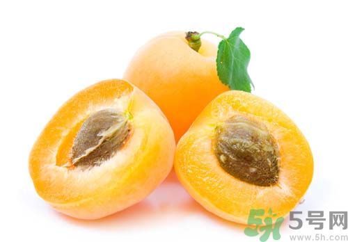 春天吃枇杷可以減肥嗎？吃枇杷減肥怎么樣？
