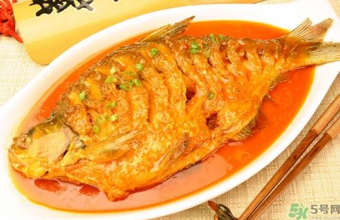 武昌魚是鳊魚嗎？武昌魚和鳊魚區(qū)別哪個好吃？