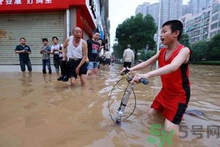 湖南為什么出現(xiàn)暴雨？湖南暴雨受災(zāi)嚴(yán)重情況？