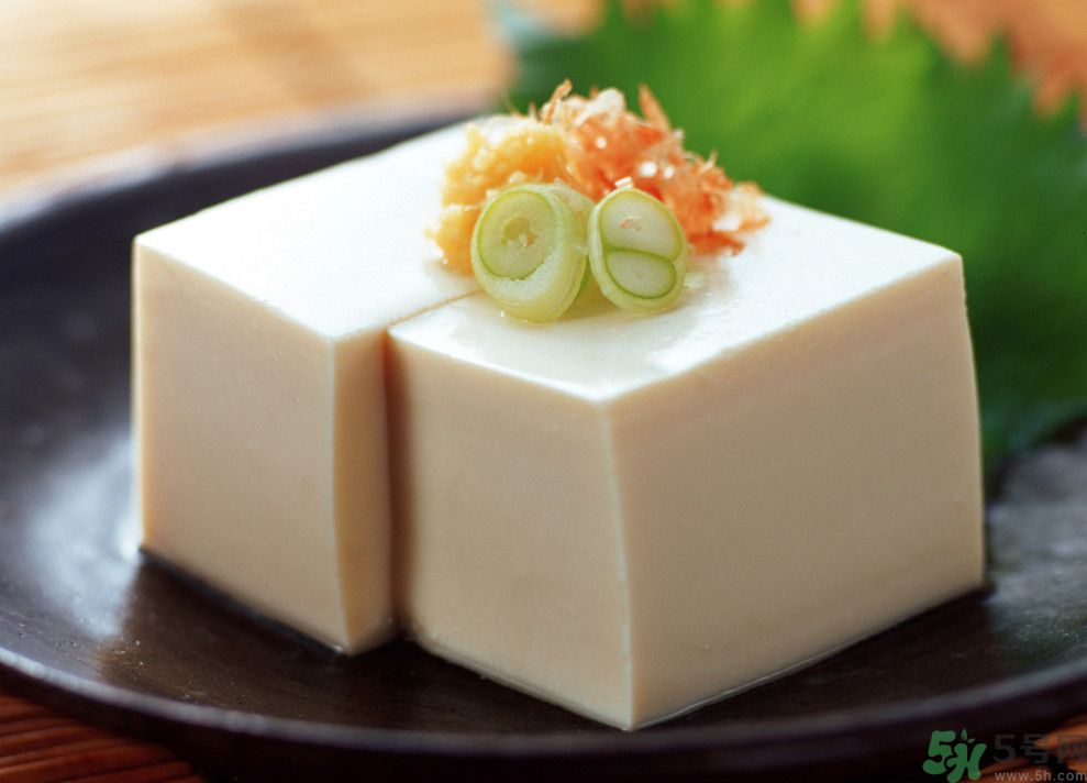 菠菜和豆腐能一起吃嗎？菠菜和豆腐一起吃會(huì)得腎結(jié)石嗎？