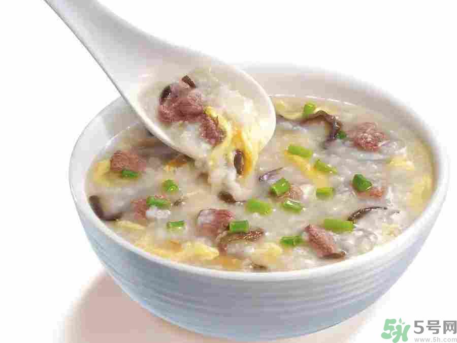 早餐吃面還是包子比較好？早餐吃包子和面健康嗎？