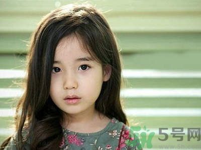 13歲新娘嫁16歲丈夫后懷孕 稱婚姻并非強(qiáng)迫是怎么回事？