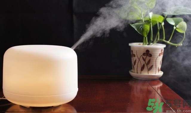 加濕器不適合什么人用？使用加濕器要注意些什么？
