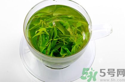 感冒的時(shí)候能喝苦丁茶嗎？感冒為什么不能喝苦丁茶？