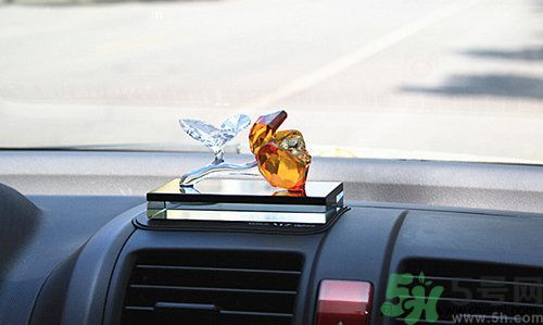 夏季可以使用車載香水嗎？車載香水有危險嗎？