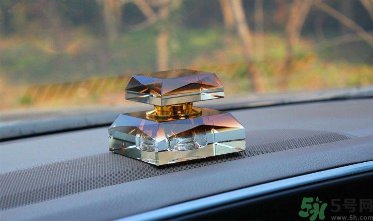 車載香水有毒嗎？如何挑選健康的車載香水？