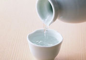 白酒能代替料酒做菜嗎？白酒可以用來做菜嗎？