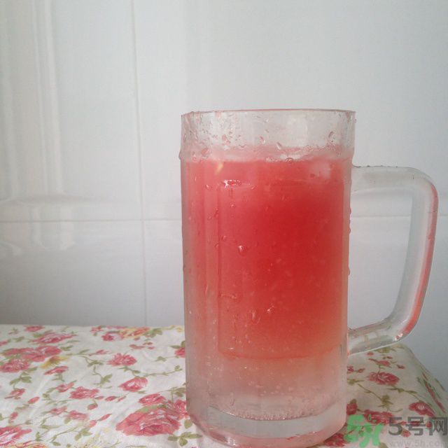 西瓜搭配什么水果榨汁好喝？西瓜的另類吃法有哪些？
